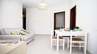 Cozy apartment in a central location with a beautiful lagoon view Apartment in Lignano Sabbiadoro