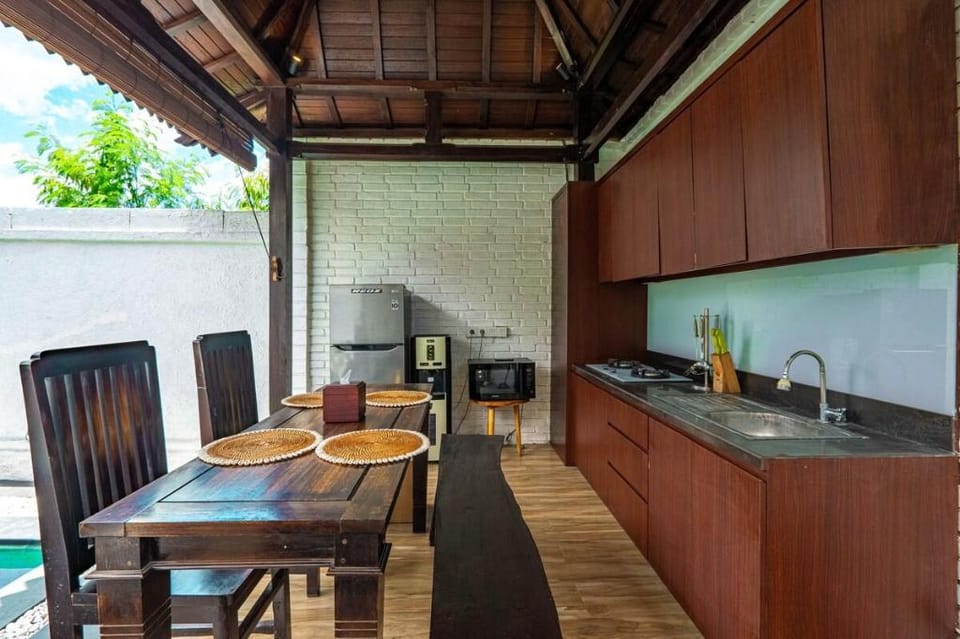 Sakya Villa Canggu By Bali Cabin Hotel in North Kuta