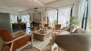 The Juliet Balcony - By Sauvage Homes Villa in Goa, India