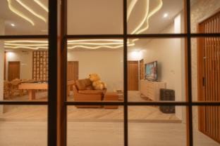 Harper Pool Villa Khaoyai- 4 Bedroom, 4 Bathroom Villa in Laos