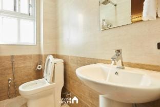 Peaceful pad @Jhamel 3BHK apartment by Casa Deyra Apartment in Kathmandu