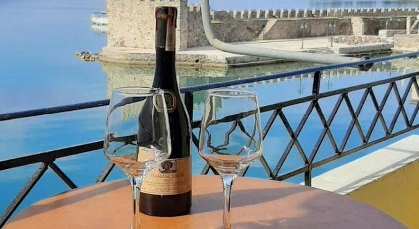 Dr. J. Spon Apartment Apartment in Peloponnese, Western Greece and the Ionian