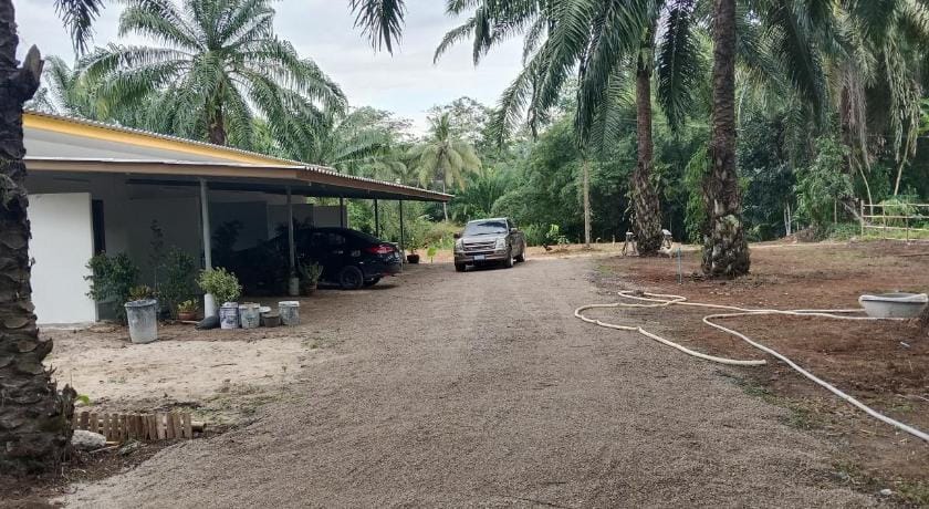 กัลณภัทรรีสอร์ท Resort in Krabi Changwat