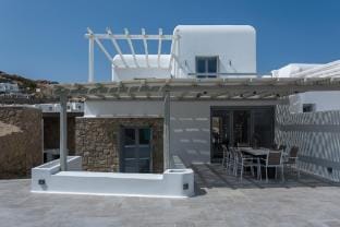 Villa Sapphire 6bed with Pool & Hot Tub in Ornos Villa in Mykonos, Mikonos 846 00, Greece