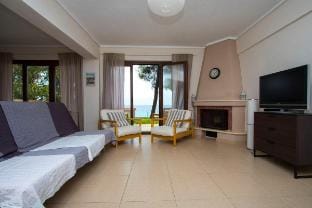 Possidi Beachfront Villa by Halkidiki Villas Vacation rental in Halkidiki