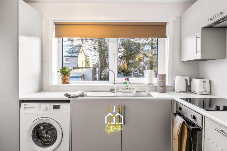 Catto Stay - SJA Stays - 2 Bed Apartment Hotel in Scotland
