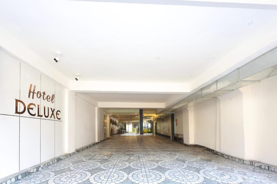 Super Hotel O Deluxe Hotel in India
