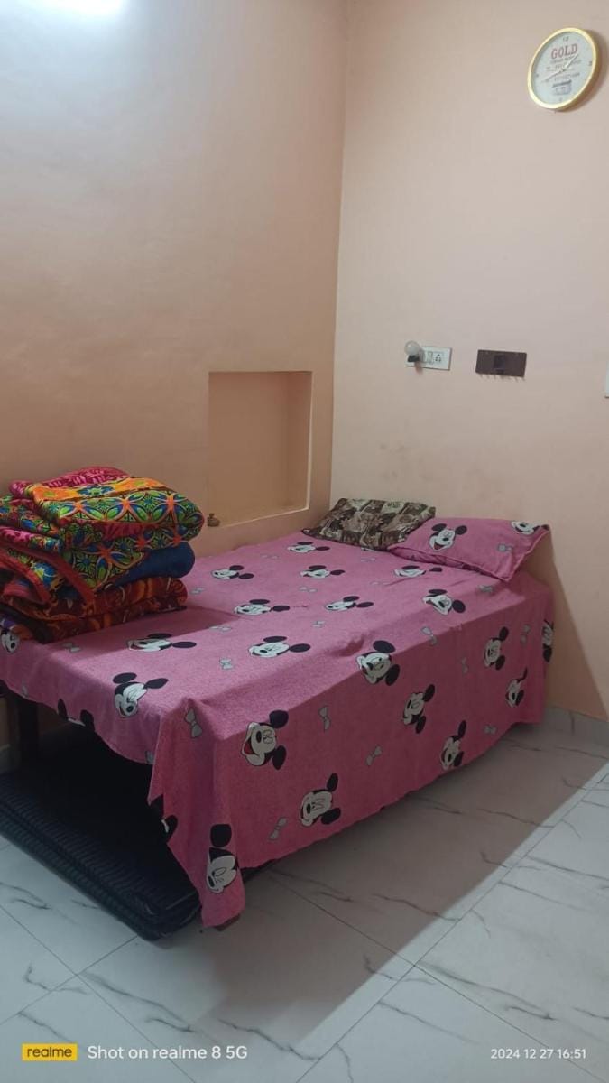 vaishnavi home stay Vacation rental in Uttar Pradesh