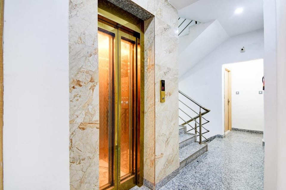 Super Hotel O New Town Near Downtown Mall Hotel in Kolkata