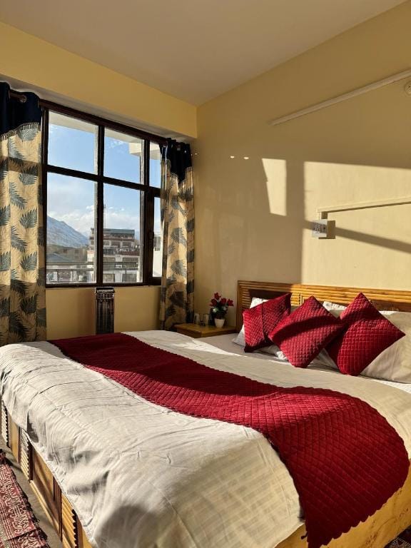 Hotel Zangchuk Hotel in Himachal Pradesh