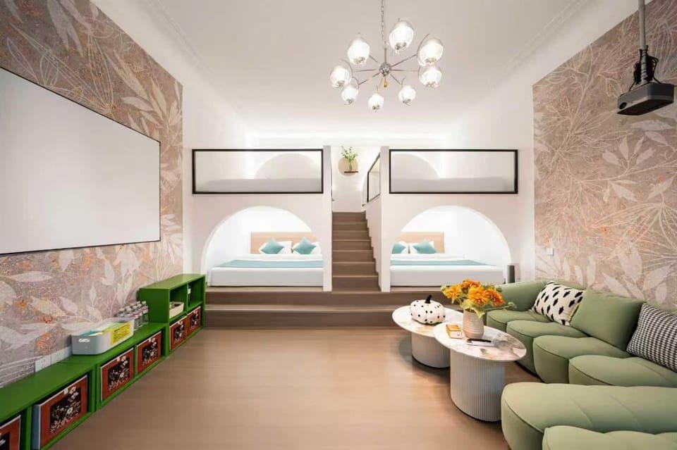 LingJu B&B - Jing'an Temple Branch Apartment in Shanghai