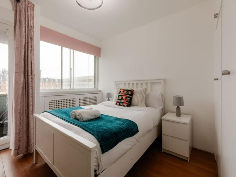 Luxurious London Apartment with City Views Apartment in City of Westminster