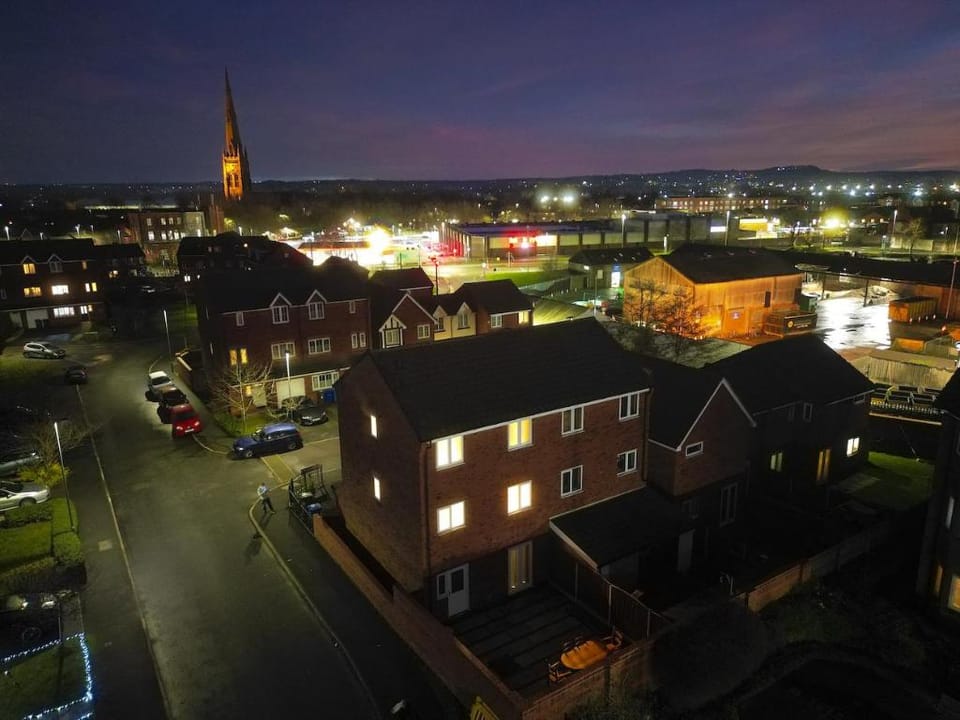 Warrington Suites by Relax Stays Vacation rental in Warrington