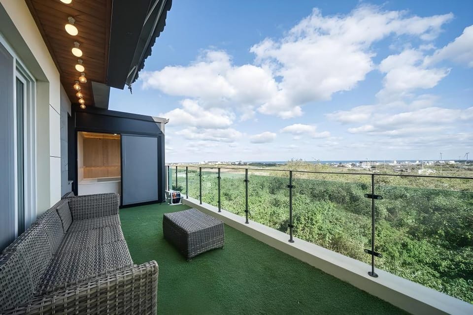 Jeju Kimnyeong Orai Private Pool Villa Bed and Breakfast in South Korea
