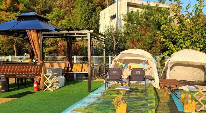 Damyang Secret Garden Pet-friendly Private Pension Bed and Breakfast in South Korea