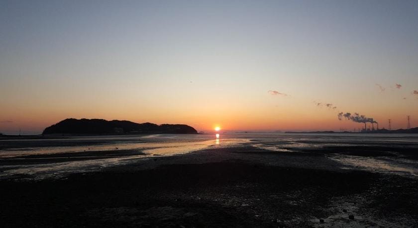 Good morning pension at Seonjaedo Beach Bed and Breakfast in Gyeonggi-do