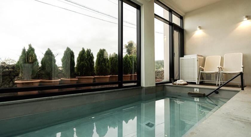 Jeju Rapauza Stay Bed and Breakfast in South Korea