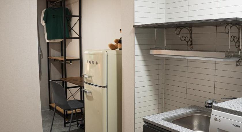 U Stay Hostel Apartment in Seoul