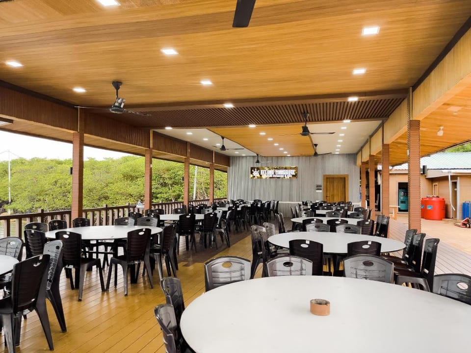 Kelong Mangrove Seafood Restaurant & Villa Hotel in Riau Islands, Indonesia