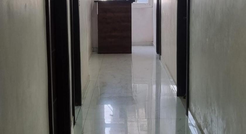 Ganpati Atithi Grah Hotel in Uttar Pradesh