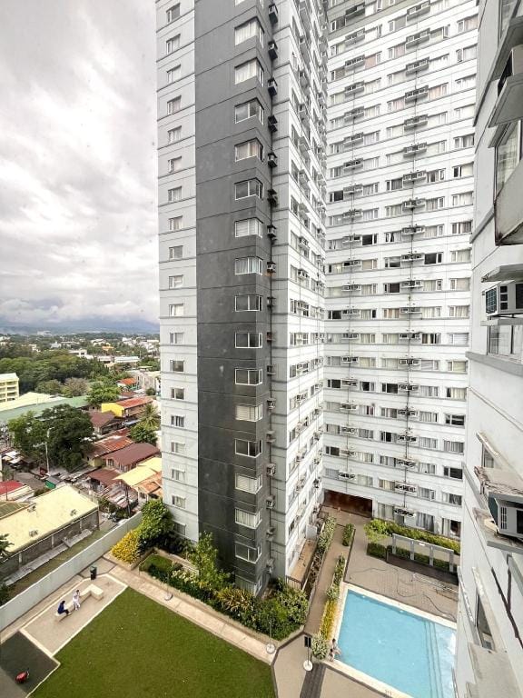 Avida Towers Condo w/ Pool Near Night Market Apartment in Davao City