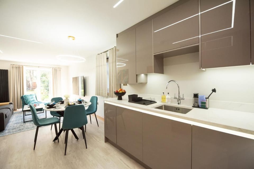 Oak Lodge Apartment in Reading