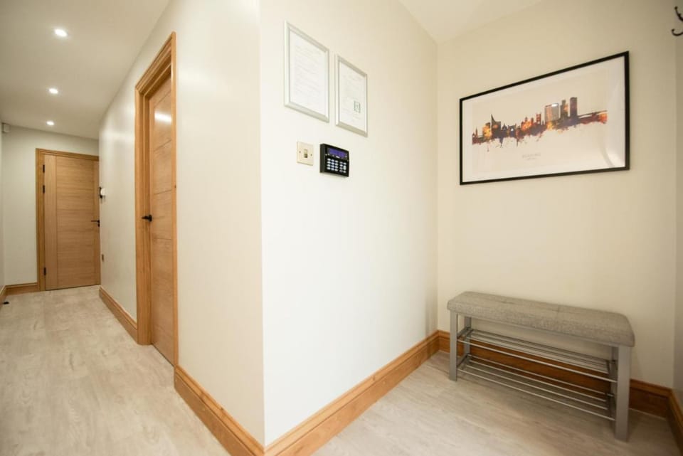 Oak Lodge Apartment in Reading