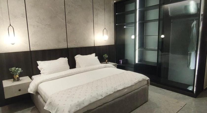 Lovely & Cozy  3-Bedroom Apartment in Almadinah Apartment in Medina