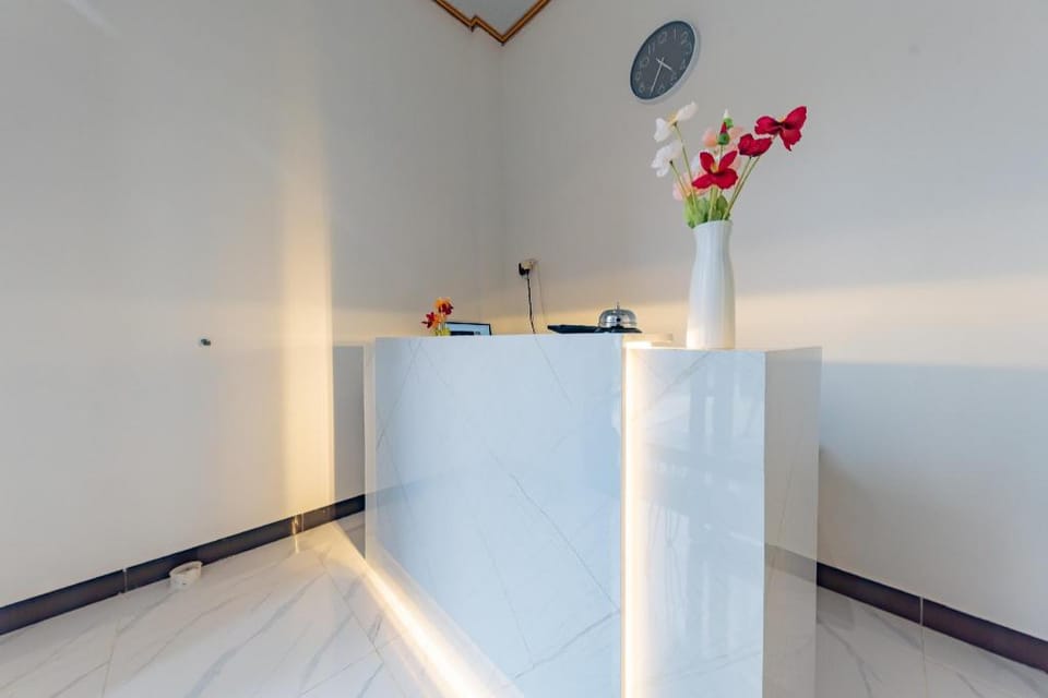 RedDoorz @ Inara Residence Purwokerto Hotel in Indonesia