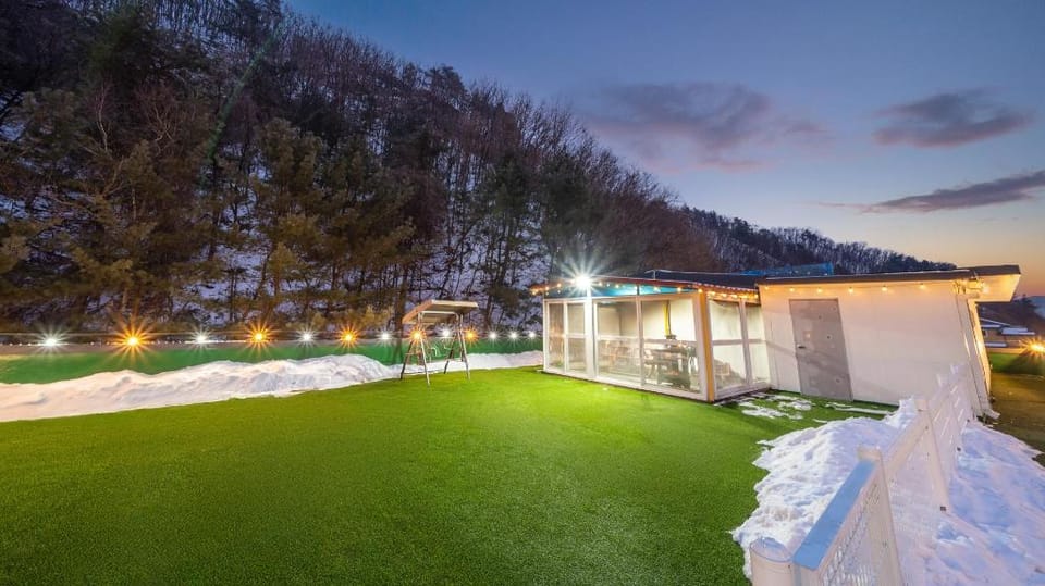 Pocheo Welcome Paw and Meow Pet Pension Vacation rental in Gyeonggi-do