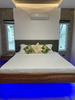 Bulihan Suites Apartment in Puerto Galera