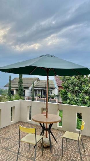 Rumah Eyang Homestay Apartment in West Java
