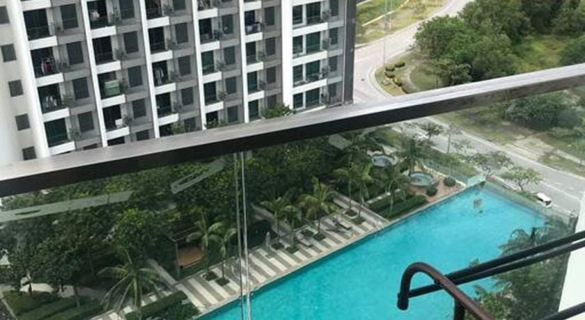 Cozy cybersqaure high floor city view 17 Apartment in Selangor, Malaysia
