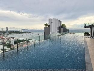 Downtown Lux Fun Rooftop Pool #TB104122 Apartment in Pattaya City