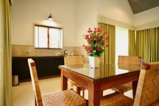 Brackish Kayal Resort Vacation rental in Vypin