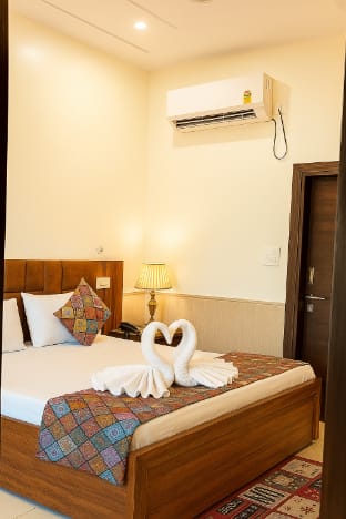 SHRI RADHA KUNJ Vacation rental in Uttar Pradesh