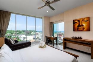 Karon  Panorama Seaview 2 Bedroom Amazing Condo Apartment in Phuket
