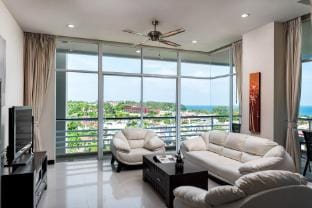 Karon  Panorama Seaview 2 Bedroom Amazing Condo Apartment in Phuket