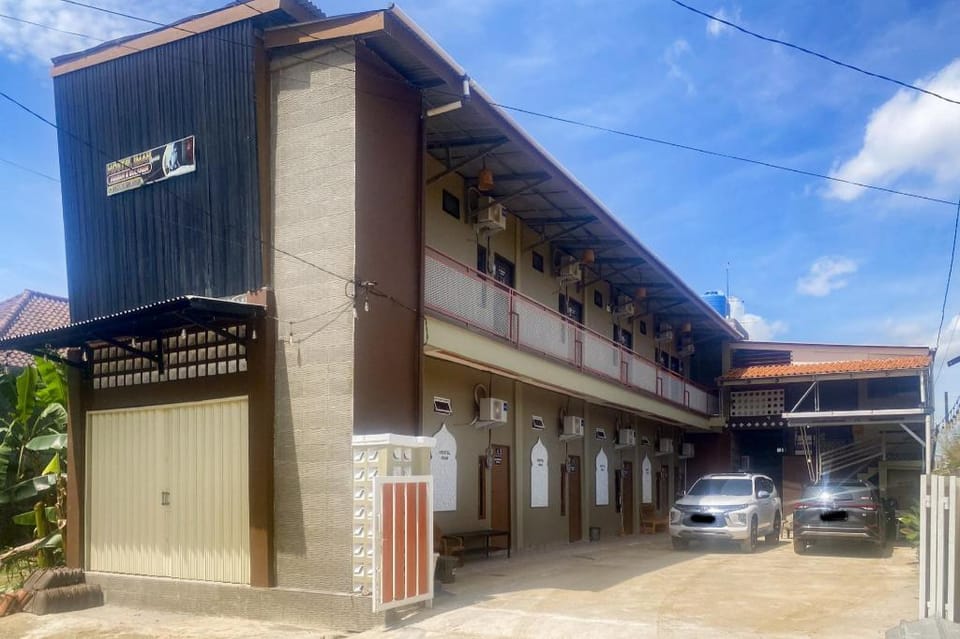 RedDoorz Syariah @ Hostel Imah 3 Lampung Hotel in Indonesia