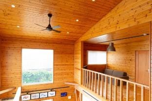 Have the best sunrise.  30 seconds to the sea. Vacation rental in Japan