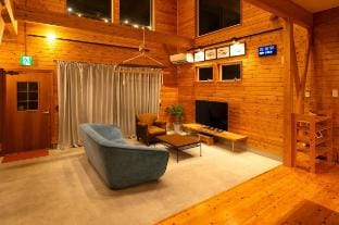 Have the best sunrise.  30 seconds to the sea. Vacation rental in Japan