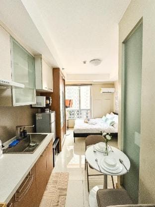 The Cozy Metro Escape Apartment in Mandaluyong
