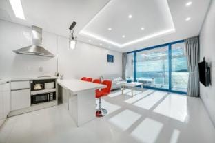 Yeosu View21 Pension Bed and Breakfast in South Korea