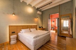 Full House Residence Vacation rental in Chania