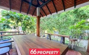 Nature Escape in Real Thai Home. 10 min ->Nimman Vacation rental in Thailand