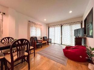 Cute 4 Bedroom House Local Area near University Vacation rental in Chiang Mai