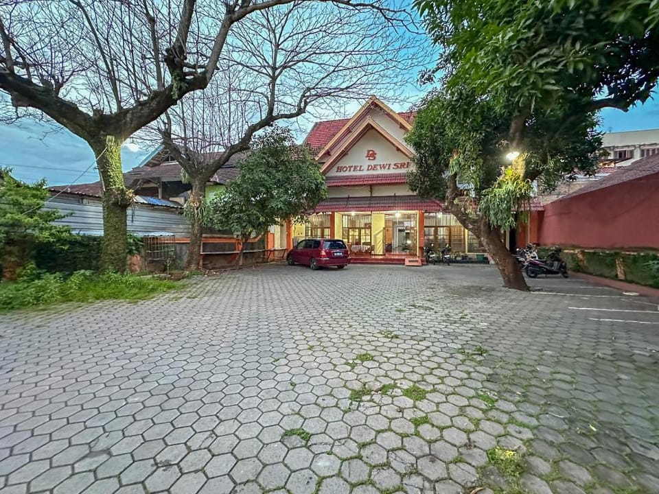 Hotel Dewi Sri Prawirotaman RedPartner Hotel in Yogyakarta