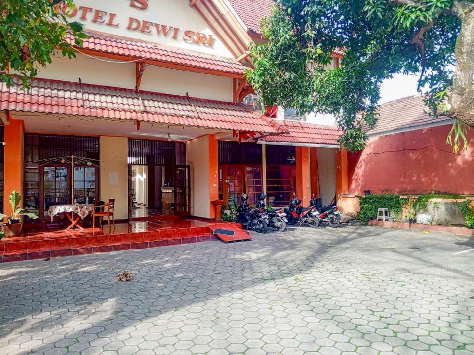 Hotel Dewi Sri Prawirotaman RedPartner Hotel in Yogyakarta