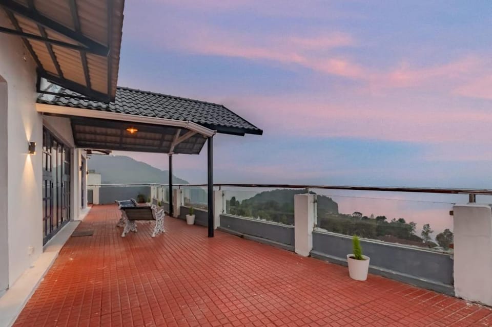 Le Reve Holiday Home Hotel in Kerala