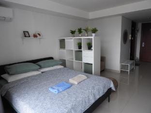 Scandinavian Style Studio @ The Heart of Bandung Apartment in Bandung